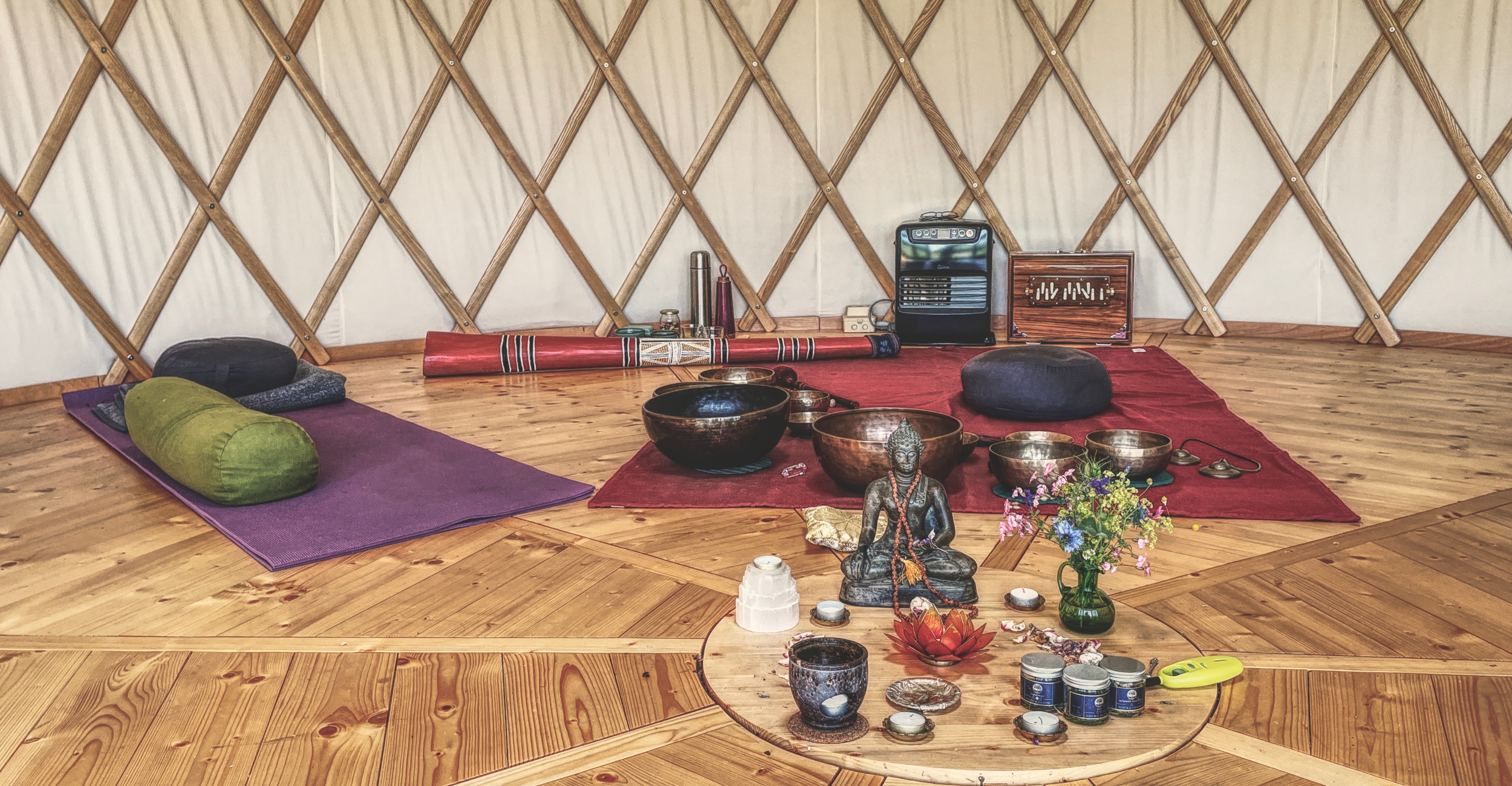 Set up voor een individuele klankcoaching sessie in de yurt.